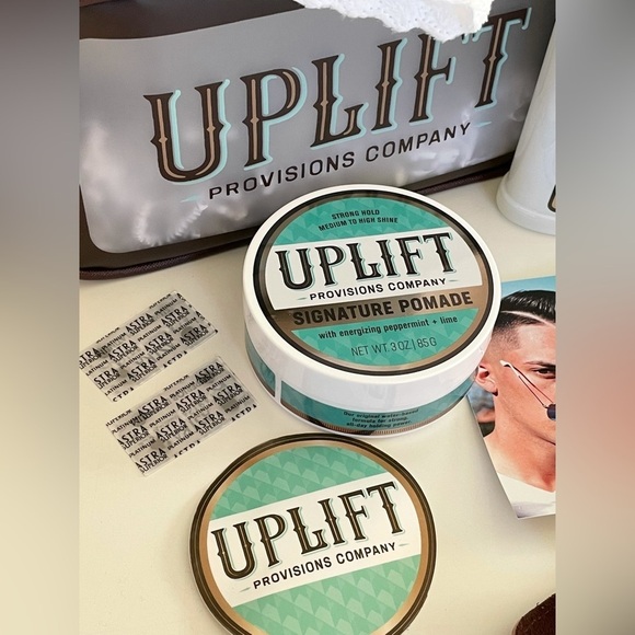 Uplift Provisions Company All-in-one Travel Case Men’s Shave Kit - Picture 8 of 13